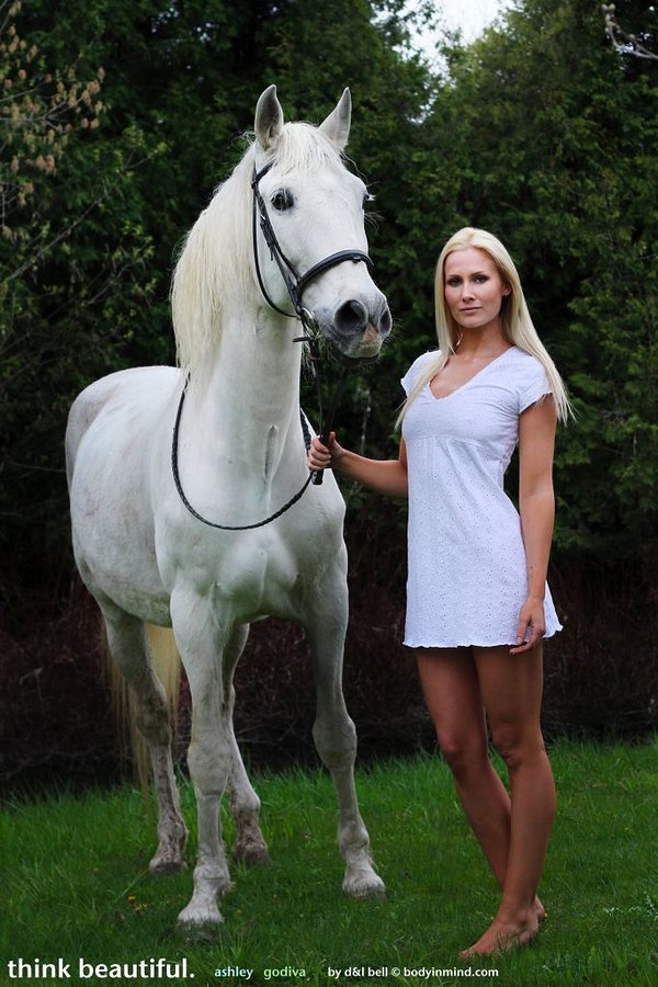 Наташа, 20